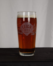 Load image into Gallery viewer, Leigh on Sea Brewery “Willi Becher” Pint glass
